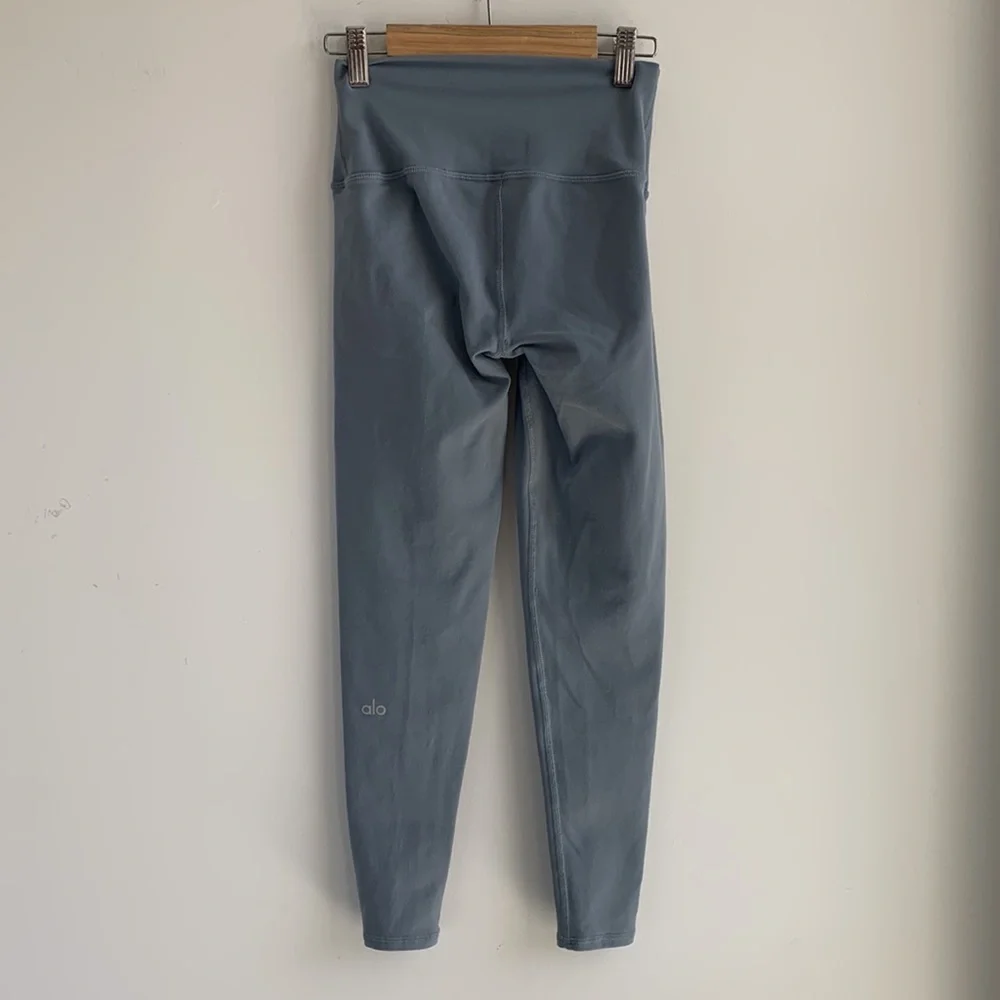 High-Rise Light Blue Women's Performance Leggings